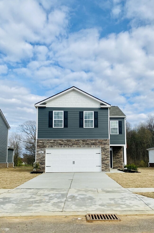 Building Photo - COMING SOON...Fantastic 4BR/2.5BA in White...