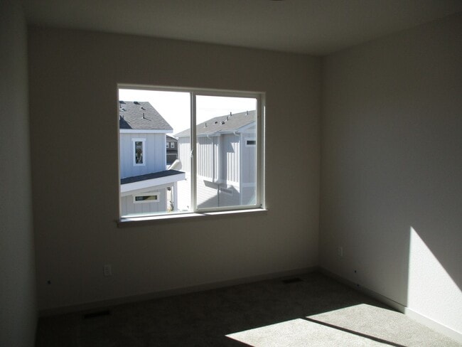 Building Photo - 1155 Smt Vis Dr