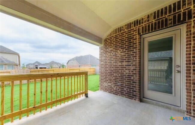 Building Photo - 2281 Kiskadee Dr