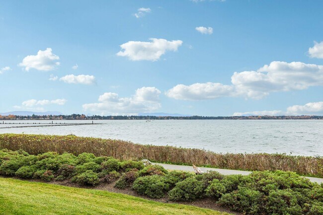 Building Photo - 9454 Turnstone Ln