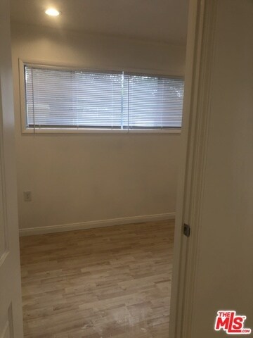 Building Photo - 410 N Frederic St