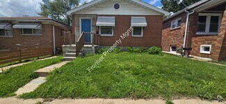 Building Photo - Available NOW! Beautiful/Unique 2 bed 1 ba...