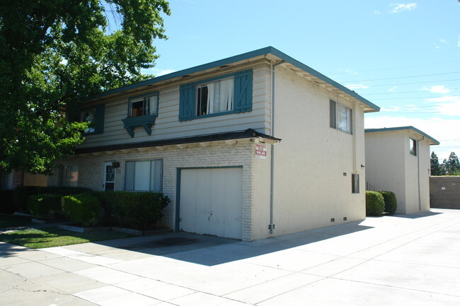 776 Deland Avenue - 776 Deland Ave, SJ