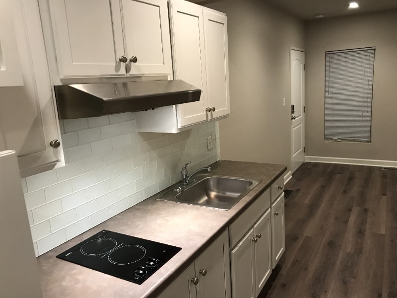 Building Photo - 201 5th Ave