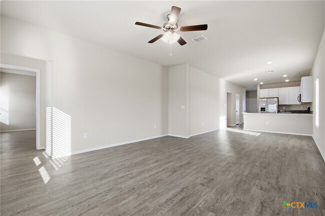 Building Photo - 292 Legacy Cir