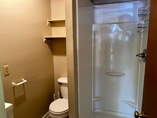 Building Photo - "Charming 1-Bedroom in Dunn, NC!"