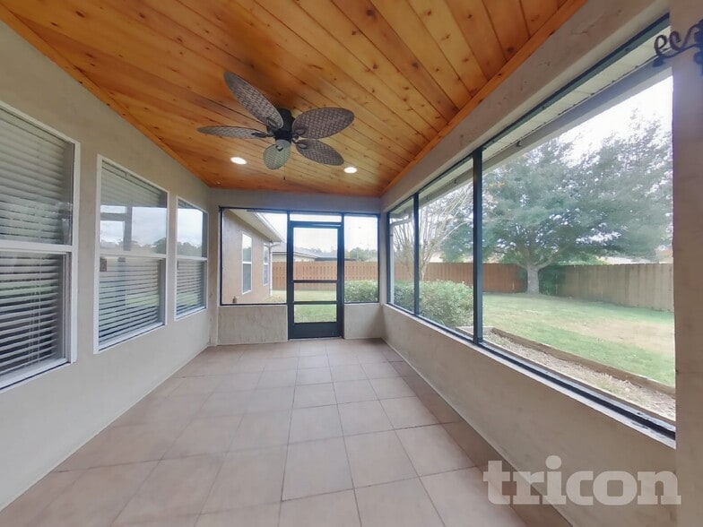 Building Photo - 75177 Brookwood Dr