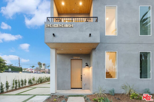 Building Photo - 6239 Banner Ave