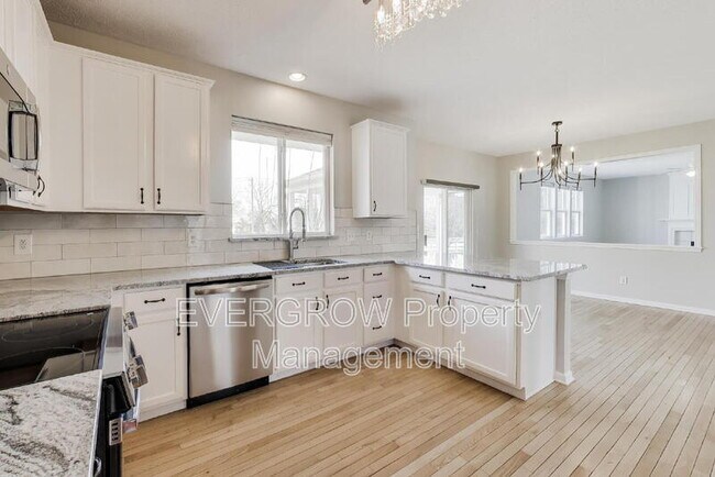 Building Photo - 14175 Nicholas Dr