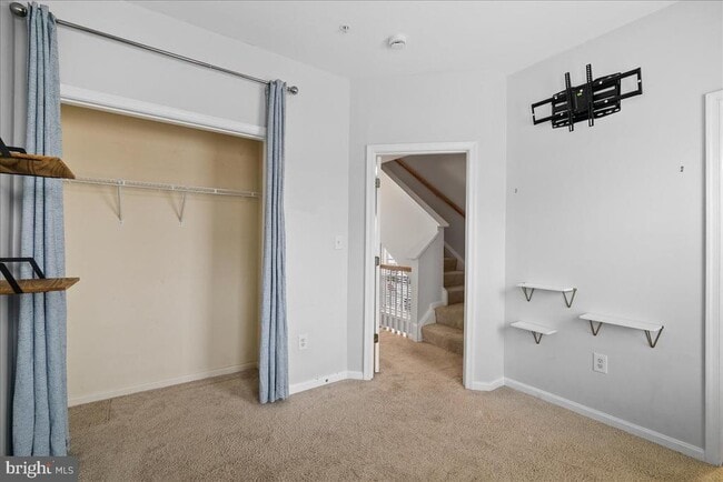 Building Photo - 5317 Chieftain Cir