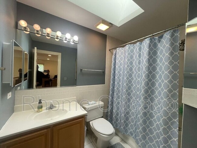 Building Photo - 1028 Silvana Ct