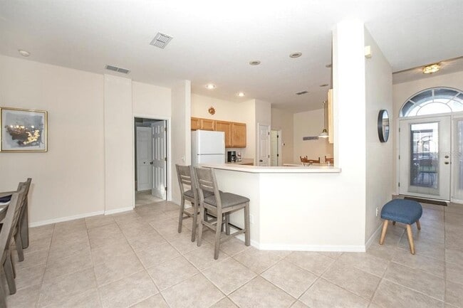 Building Photo - 5123 51st Ln W