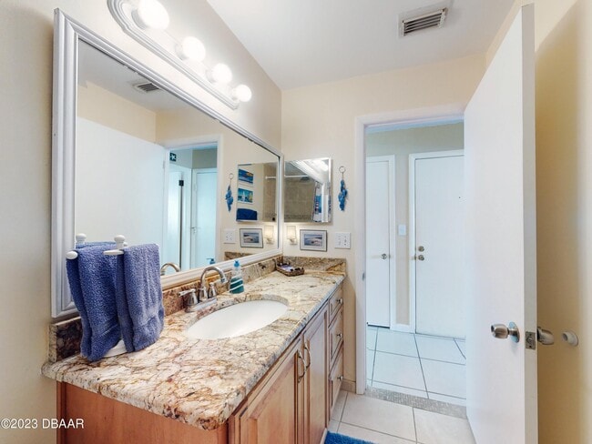 Building Photo - 3615 S Atlantic Ave