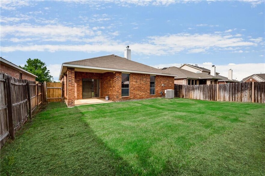 Backyard - 2716 Twinflower Dr