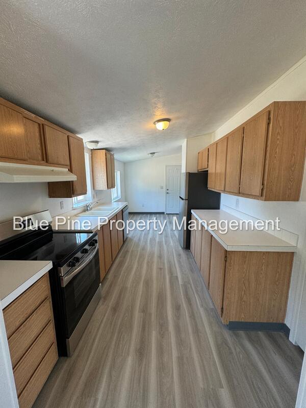 Building Photo - 6405 North 13th East