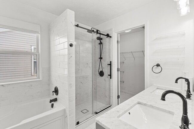 Building Photo - 6140 Ashtead Dr