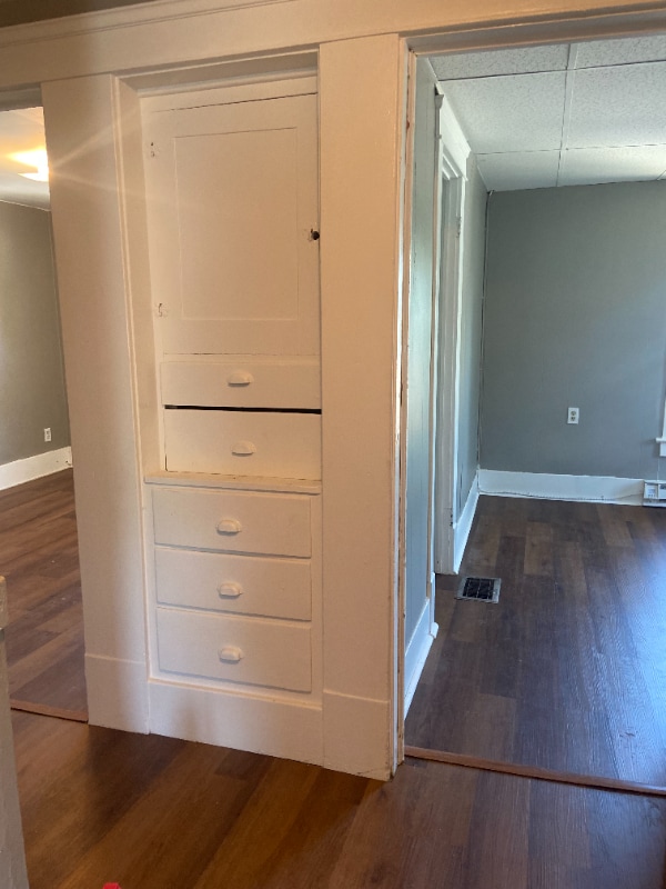 Building Photo - 2533 E 31st St