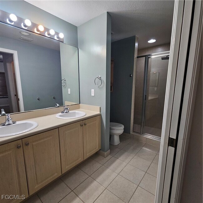 Building Photo - 8423 Bernwood Cove Loop