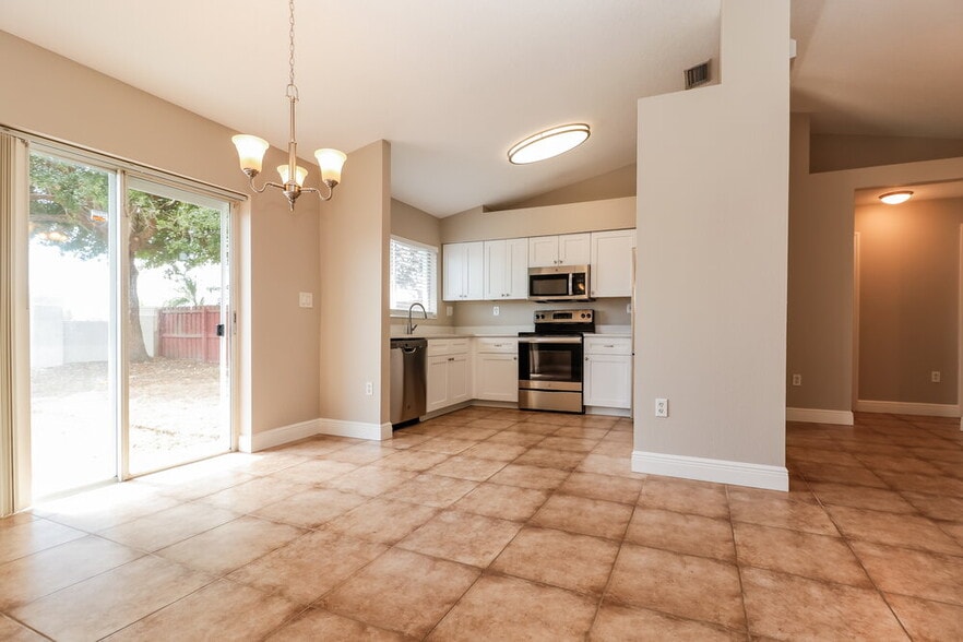 Building Photo - 13244 Prestwick Dr