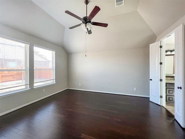 Building Photo - 3018 Diego Dr