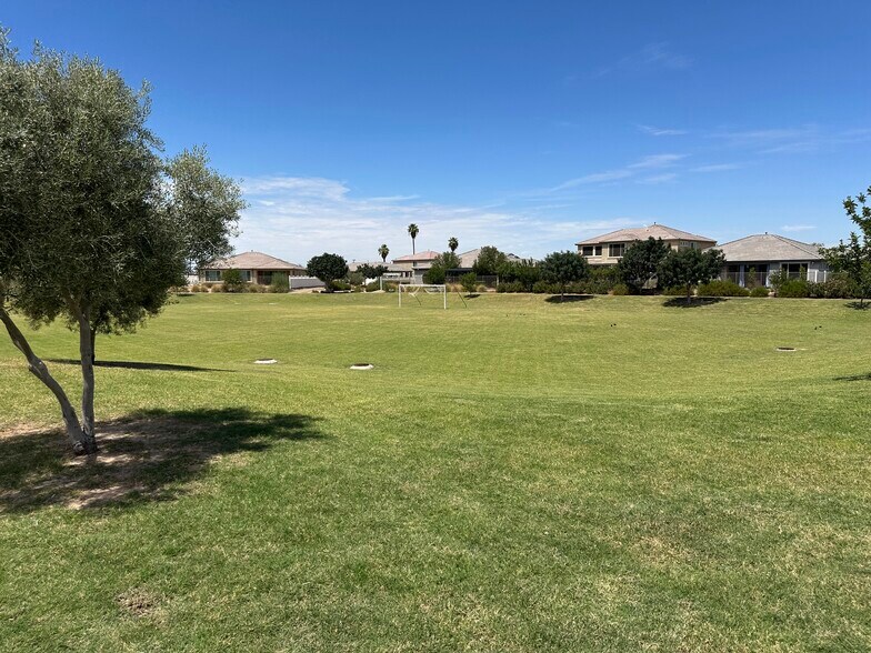 Building Photo - 2518 W Novak Way