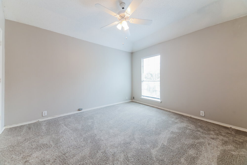Building Photo - 774 Poplar Ct