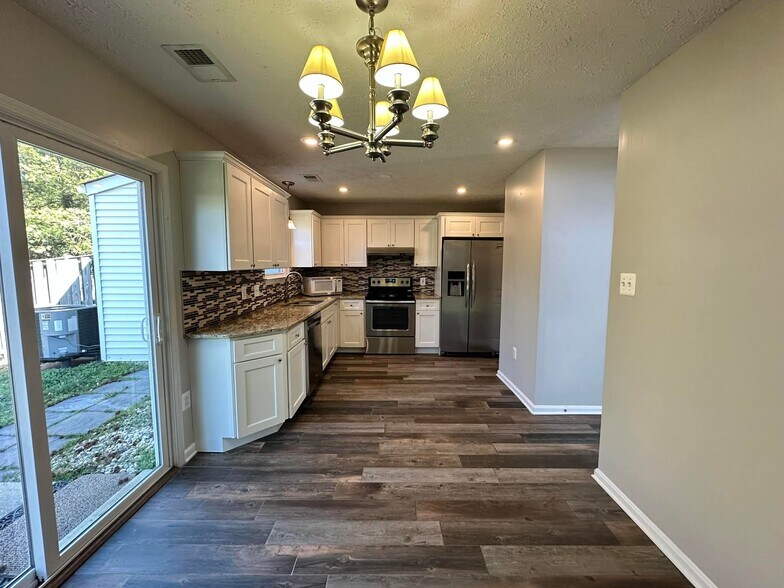 Building Photo - 101 Wood Duck Cir