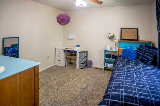 Room #2 - with sizable floor space - 731 Garnet Ave