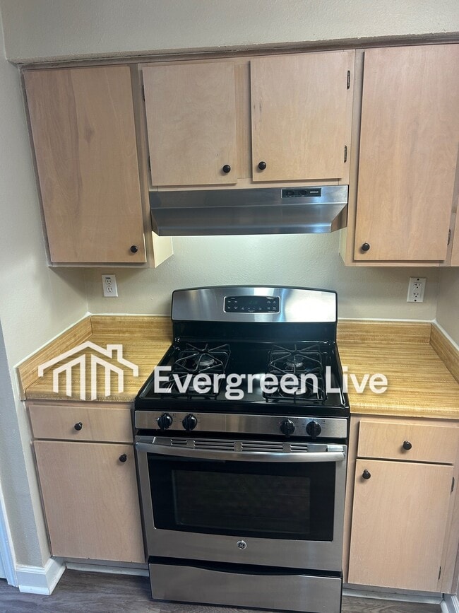 Building Photo - 30 Callan Ct