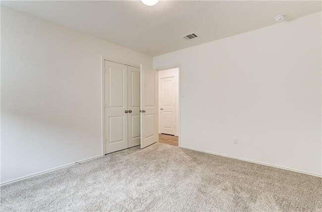 Building Photo - 5808 San Savino Dr