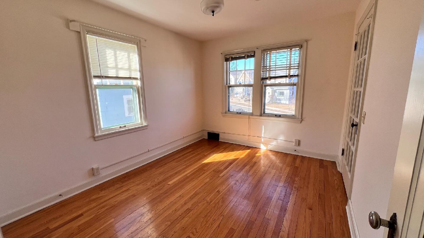 Building Photo - 3123 Atwood Ave