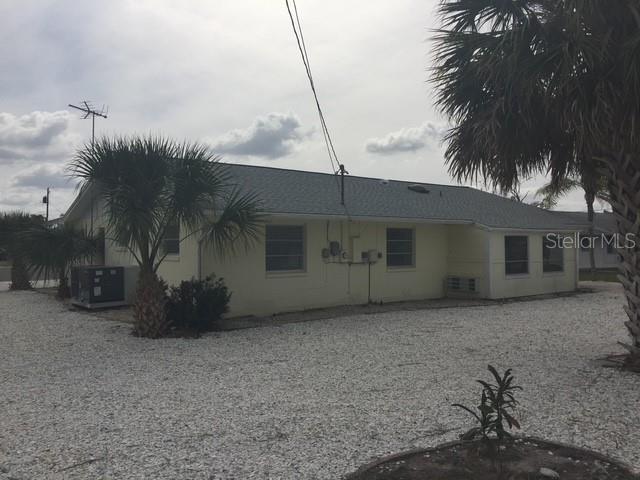 Building Photo - 705 Cypress Pl