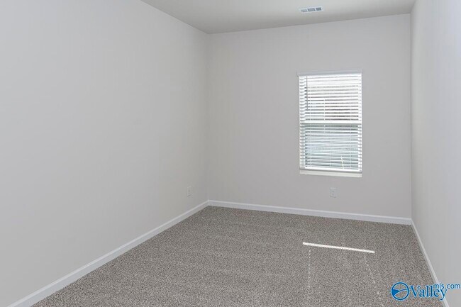 Building Photo - 103 Betty Williams Dr