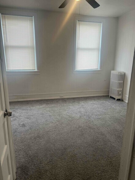 Building Photo - 2828 Ellicott Driveway