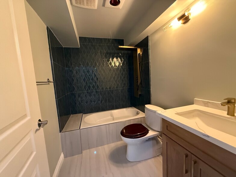 New guest bathroom - 6221 Monterey Rd