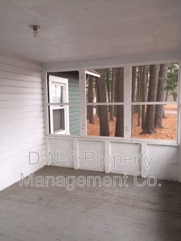 Building Photo - 263 Acres Rd