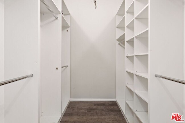 Building Photo - 17601 Caprino Pl