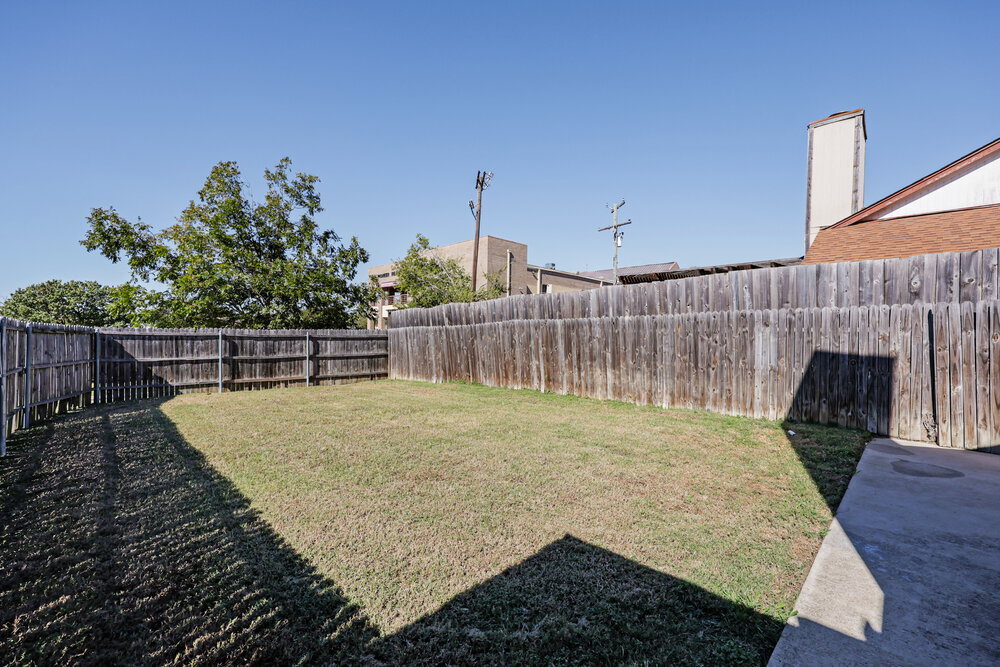 Building Photo - 4117 Cochise Dr