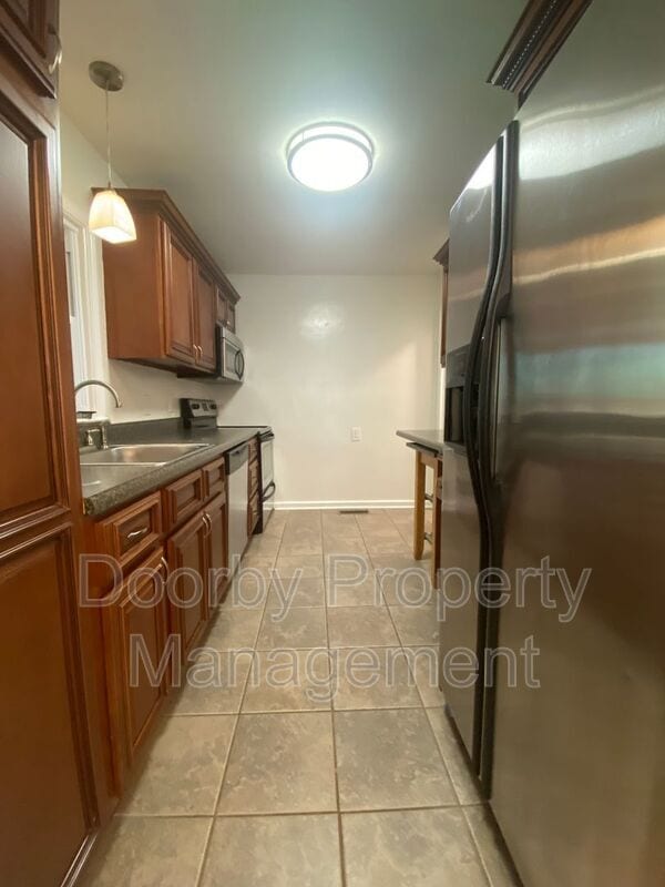 Building Photo - 4833 Appian Way