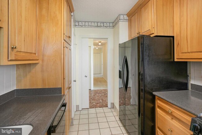 Building Photo - 5505 Seminary Rd