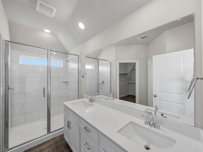 Building Photo - 401 Tartane Dr