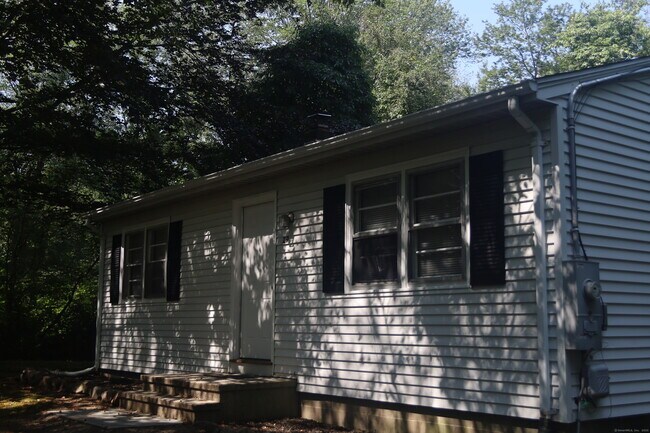 Building Photo - 29 Wildwood Park Rd