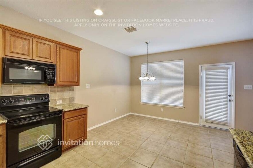 Building Photo - 12316 Coral Dr