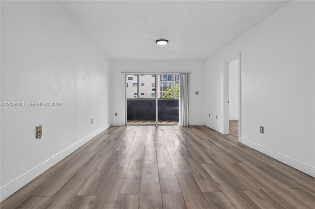 Building Photo - 6070 W 18th Ave