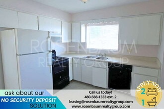 Building Photo - 1000 N Pueblo Dr