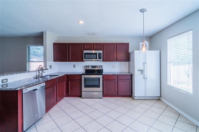 Building Photo - 4403 Cedar Crest Dr