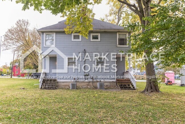 Building Photo - 2428 N Capitol Ave