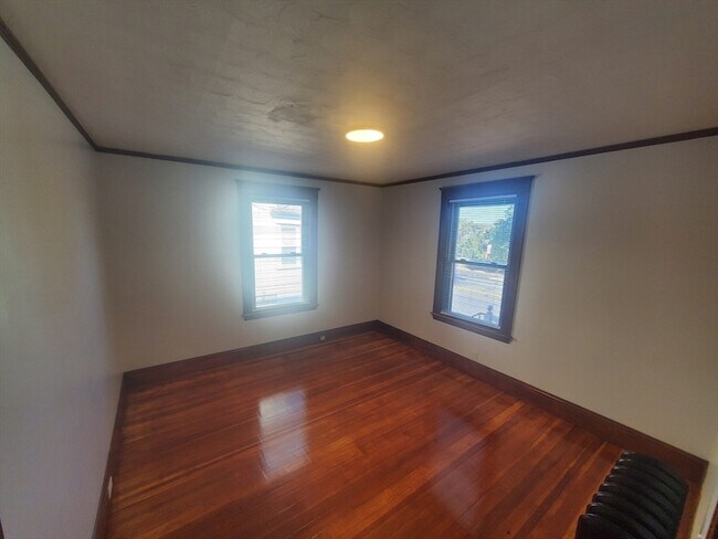 Building Photo - 107 Thomas Burgin Pkwy