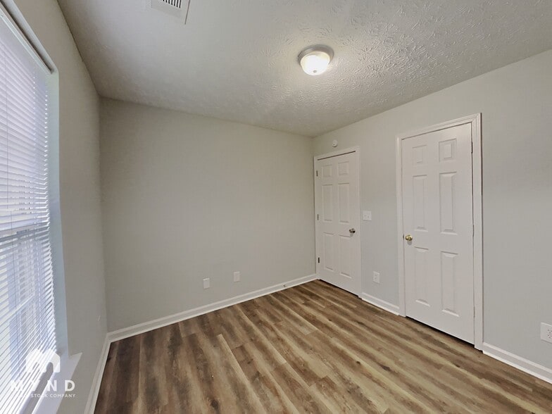Building Photo - 6142 Geiger St NW