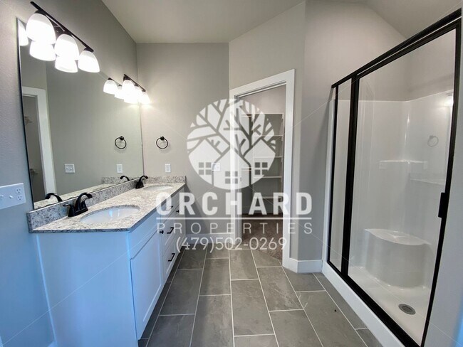 Building Photo - Tontitown- Single-Family Home- Stunning Wellington Plan